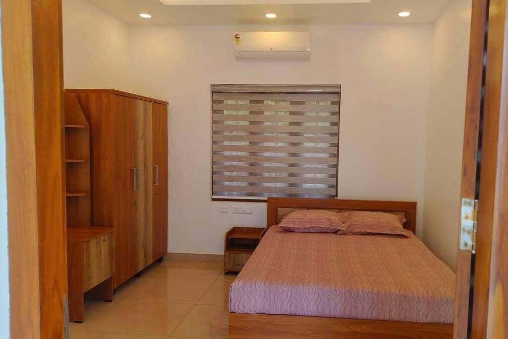 Home Stay - Near Cochin Airport Angamaly Bagian luar foto